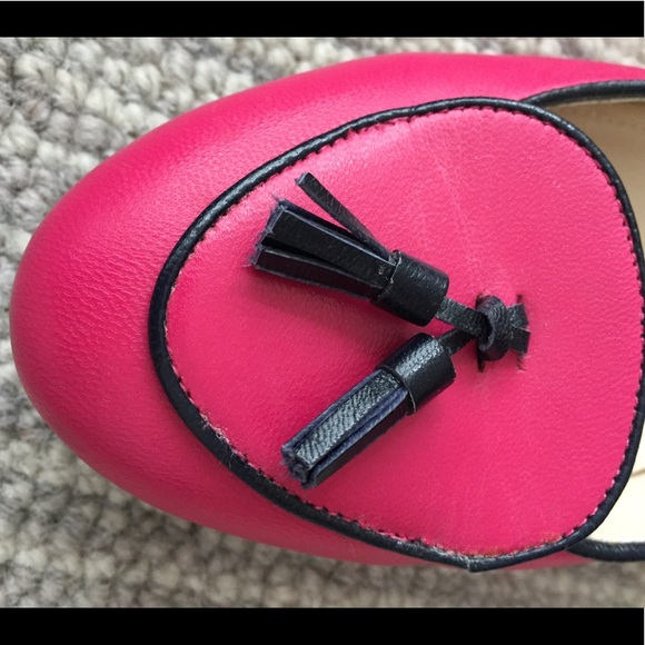 C. Wonder gorgeous pink loafers with navy trim and tassel - Picture 8 of 16